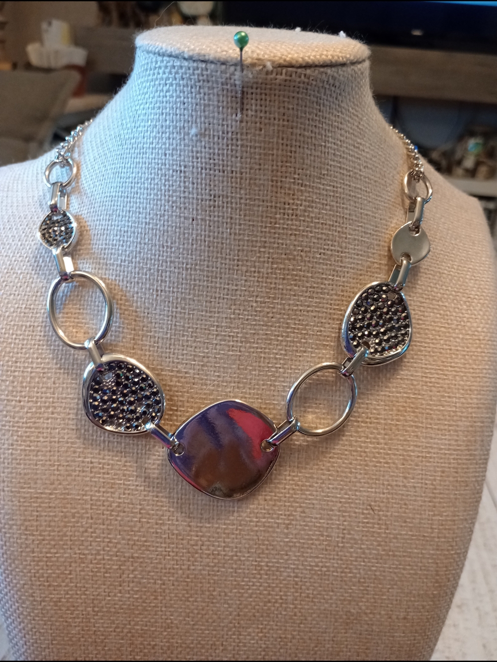paparazzi Silver-Tone Link Necklace with Hematite-tone Accent